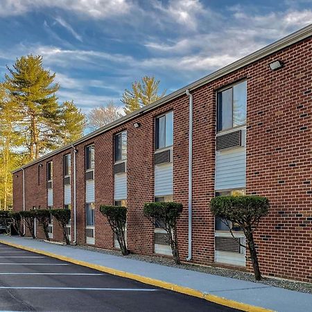 Days Inn By Wyndham Brunswick Bath Area Eksteriør bilde