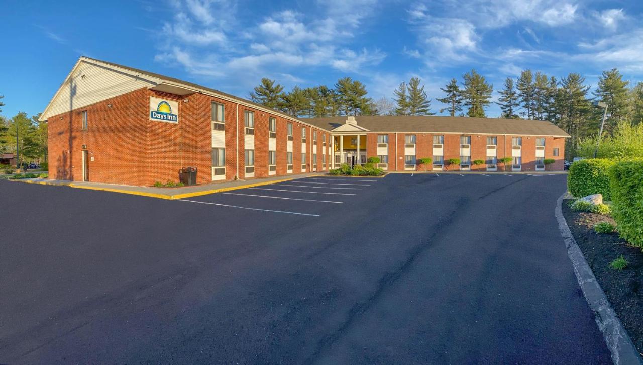 Days Inn By Wyndham Brunswick Bath Area Eksteriør bilde