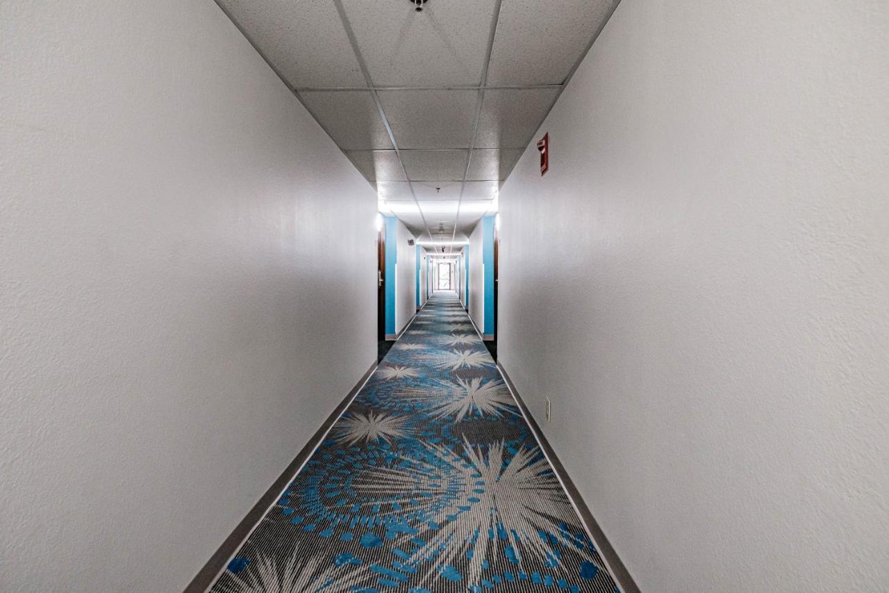 Days Inn By Wyndham Brunswick Bath Area Eksteriør bilde